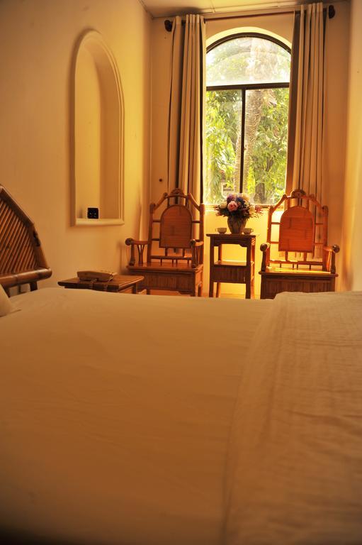 Thien Tue Hotel โฮจิมินห์ซิตี้ ภายนอก รูปภาพ